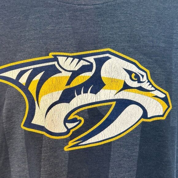 NHL Nashville Predators Logo Tee - Picture 3 of 5
